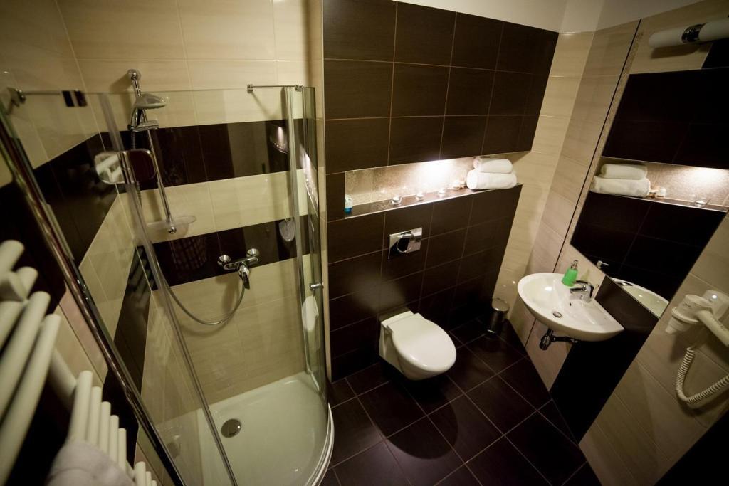 Gosciniec Nad Goplem Hotel Grodztwo Cameră foto